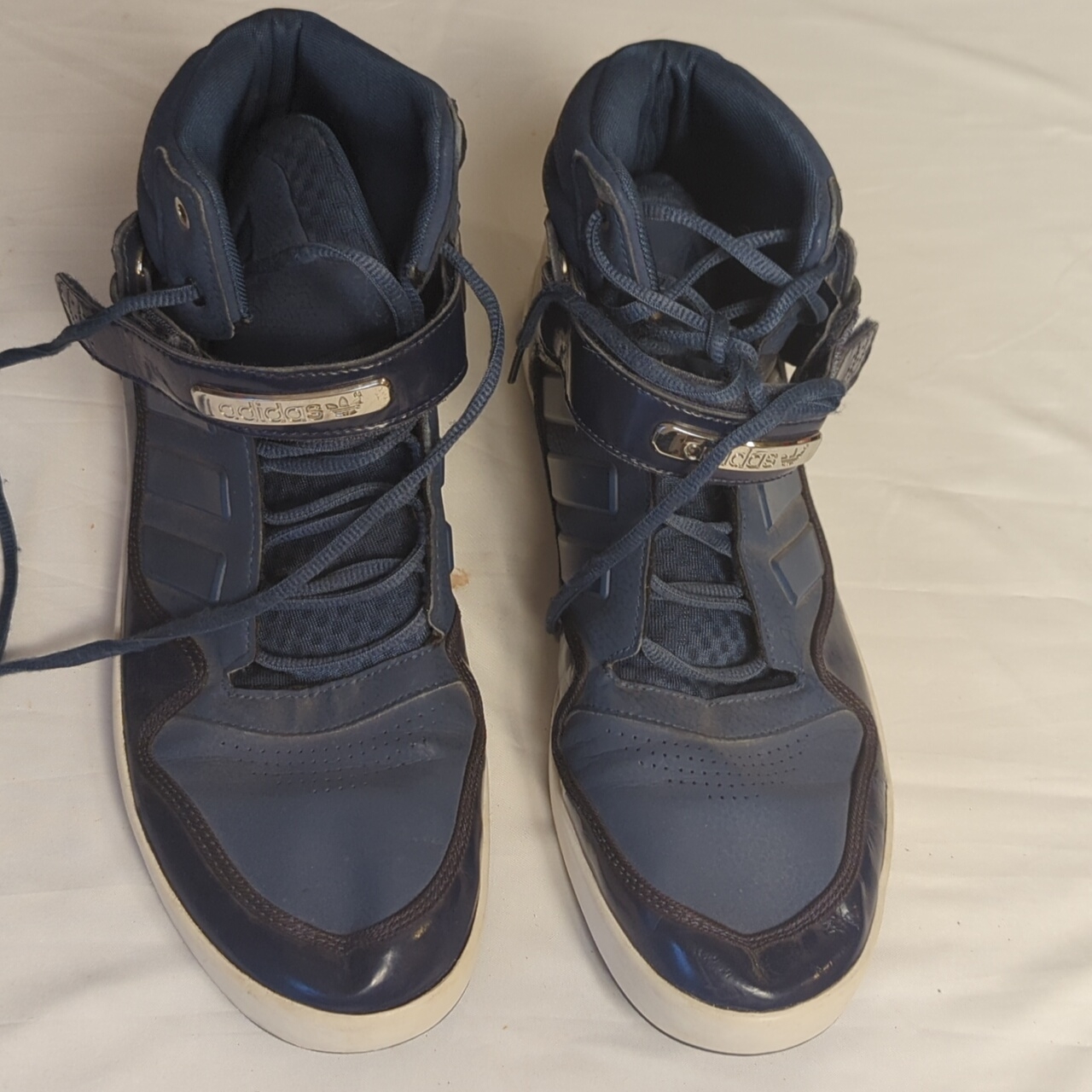 Adidas Sneakers Adidas HiTops Adidas Ar 20